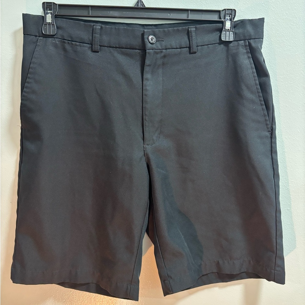 Ben Hogan Black Flat Front Men's Golf Shorts Size 34